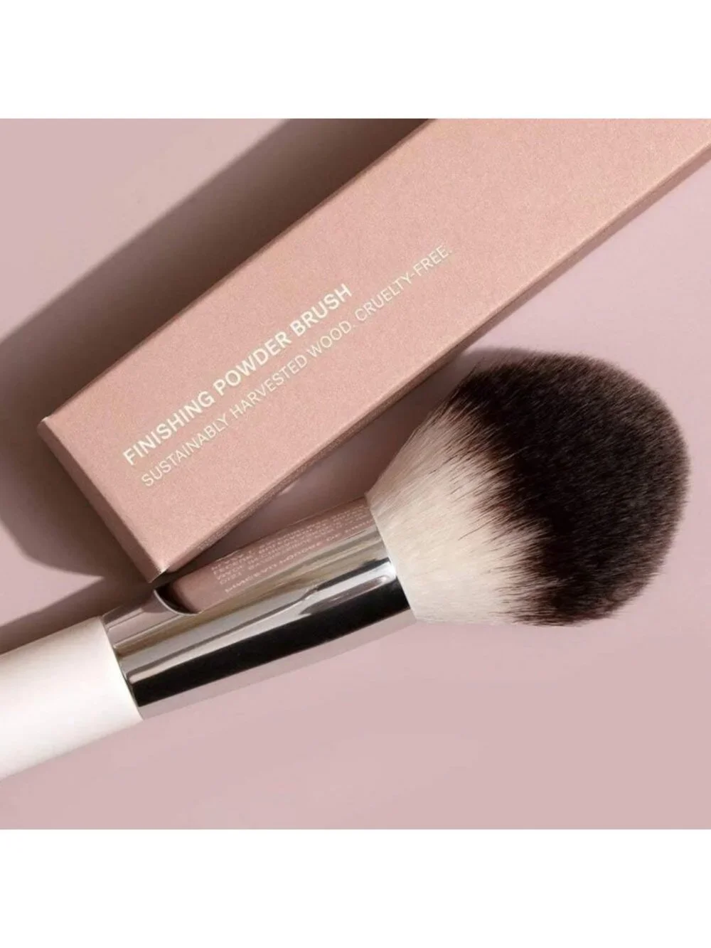 Soft Vegan Finishing Powder Brush | Blends Fine Powders | Eco-Friendly